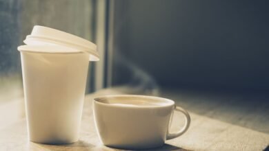 White Coffee Cups for Cafes : Combining Simplicity and Sophistication
